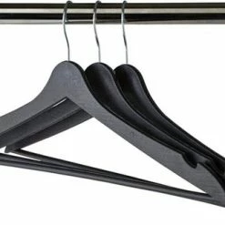 Zwarte Klerenhanger - Hout Look Kledinghangers - Kleerhanger Met Inkeping En Broeklat - Metalen Haak - Klerenrek - MYHOME24 7 Zwarte Klerenhanger - Hout Look Kledinghangers - Kleerhanger Met Inkeping En Broeklat - Metalen Haak - Klerenrek - MYHOME24 -Lesser & Pavey-winkel 550x325 4