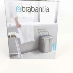 Brabantia Touch Bin Prullenbak - 10 L - Matt Steel Fingerprint Proof -Lesser & Pavey-winkel 550x362 1