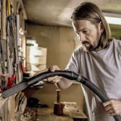 Kärcher WD 5 P S V-25/5/22 Workshop Nat- En Droogzuiger - 1100W - 25L - Ingebouwd Stopcontact -Lesser & Pavey-winkel 550x366 10