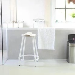 Brabantia Touch Bin Prullenbak - 10 L - Matt Steel Fingerprint Proof -Lesser & Pavey-winkel 550x366 27