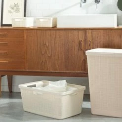 Curver Jute Wasmand Met Deksel 58L + Wasmand 46L - Gebroken Wit - Recycled Kunststof 13 Curver Jute Wasmand Met Deksel 58L + Wasmand 46L - Gebroken Wit - Recycled Kunststof -Lesser & Pavey-winkel 550x366 76