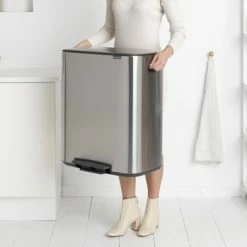 Brabantia Bo Prullenbak - 2 X 30 L - Matt Steel Fingerprint Proof 20 Brabantia Bo Prullenbak - 2 X 30 L - Matt Steel Fingerprint Proof -Lesser & Pavey-winkel 550x392 3