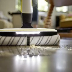 Kärcher FC 7 Cordless Premium White - Vloerreiniger - Snoerloos -Lesser & Pavey-winkel 550x412 4