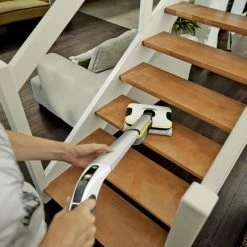 Kärcher FC 7 Cordless Premium White - Vloerreiniger - Snoerloos -Lesser & Pavey-winkel 550x434 1