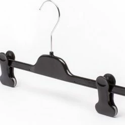 TOPhangers [Set Van 5] De Mooiste Kunststof Knijperhangers! Stevige En Universele Broekhangers / Rokhangers / Shawlhangers Met Mooi Uitgevoerde, Verschuifbare En Volledig Zwarte Knijpers Voorzien Van Een Zachte Rubberen Anti-slip Aan De Binnenzijde -Lesser & Pavey-winkel 550x455 1