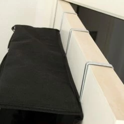 Merkloos Deur Schoenenrek - Hangend Opbergsysteem - Zwart 13 Merkloos Deur Schoenenrek - Hangend Opbergsysteem - Zwart -Lesser & Pavey-winkel 550x499