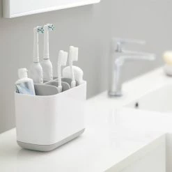 Joseph Joseph Elektrische Tandenborstelhouder 3 Vaks - Wit - Sorteervakken & Decoratief - 3-vaks 21 Joseph Joseph Elektrische Tandenborstelhouder 3 Vaks - Wit - Sorteervakken & Decoratief - 3-vaks -Lesser & Pavey-winkel 550x533 12