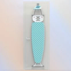 LaundrySpecialist® Strijkplankhouder – Hang Gemakkelijk Jouw Strijkplank En Strijkijzer Op Aan Je Deur -Lesser & Pavey-winkel 550x550 104