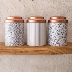 Laura Ashley Tea Collectables - Laura Ashley Blik 12x18 Cm Woodruff -Lesser & Pavey-winkel 550x550 422