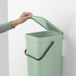 Brabantia Sort & Go Prullenbak - 12 L - Jade Green -Lesser & Pavey-winkel 550x550 438