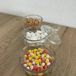 MONOO Bonbonniére - 3 Laags Glazen Voorraadpot - Glazen Snoeppot Met Deksel -Lesser & Pavey-winkel 550x733 14
