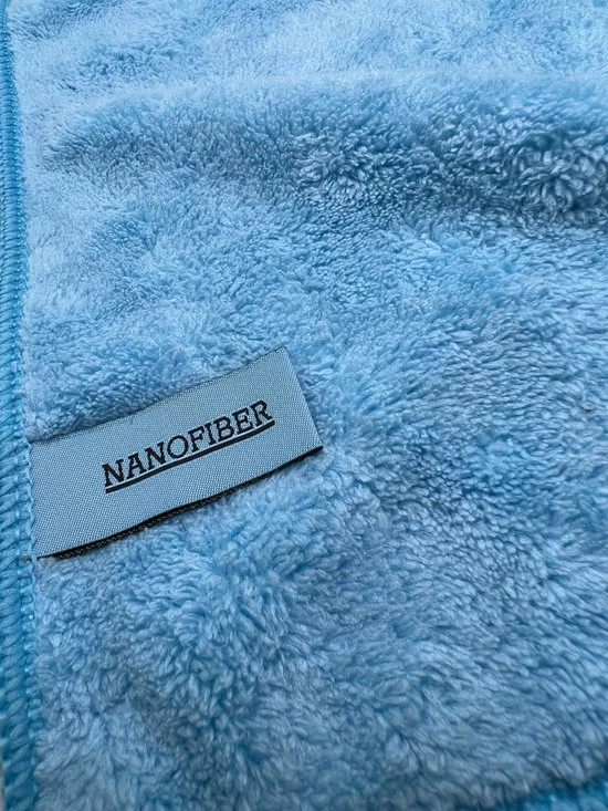 Clean Dry Droogdoek Set 2 Droogdoeken + 2 Microvezel Schoonmaakdoeken 4 Clean Dry Droogdoek Set 2 Droogdoeken + 2 Microvezel Schoonmaakdoeken - Afbeelding 2