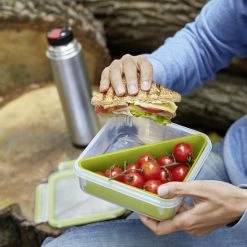 Tefal Masterseal To Go Lunchbox - 1.2L - Rechthoekig 21 Tefal Masterseal To Go Lunchbox - 1.2L - Rechthoekig -Lesser & Pavey-winkel 550x825 18