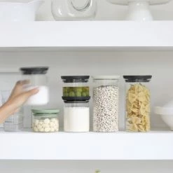 Brabantia Voorraadpotten - Stapelbaar - 0,3 0,6 & 1,1 L - Glas 17 Brabantia Voorraadpotten - Stapelbaar - 0,3 0,6 & 1,1 L - Glas -Lesser & Pavey-winkel 550x825 22